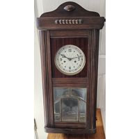 Часы настенные, Европа