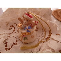 LENOX Ёлочный орнамент-шкатулка Фарфор "Рождественский Мешок"