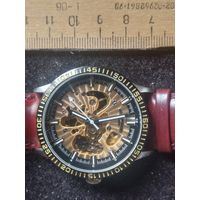 Часы наручные Henry Bale London