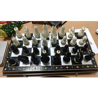 Шахматы старенькие. Сибирские. Комплектные.