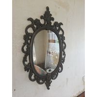 Старое винтажное зеркало