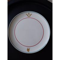 Тарелка Масоны / Вольные каменщики фарфор клеймо Boch Freres