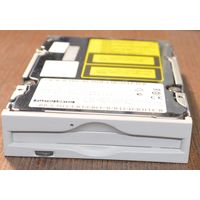 Магнитооптический привод Fujitsu MCB3064AP IDE