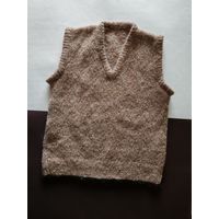 Бежевый жилет из мохера, связан вручную, размер М-L