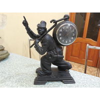 Часы каминные . Хранитель времени.  Касли 1969г