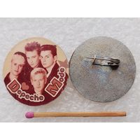 Знаки. Британский музыкальный коллектив "Депеш мод". тяжёлый. цена за 1 шт.