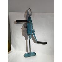 Дрель ручная двухскоростная.