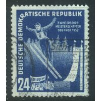 ГЕРМАНИЯ, ГДР - 1952 [Mi. 299] Гашеная (DDR02)