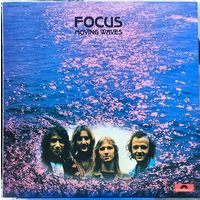 Focus - Moving Waves / Japan