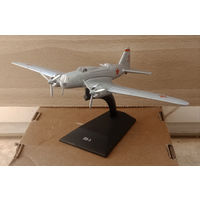 Модель самолета ДБ-3