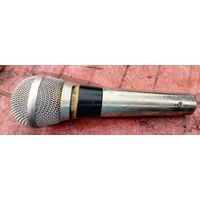 Микрофон Вокальный динамический  Byetone  VM-97 VM07 Имеет суперкардиоидную диаграмму