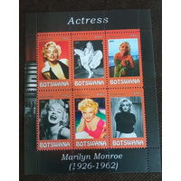Серия блоков ДЕВУШКИ ИСКУССТВО КАРТИНЫ НЮ MNH