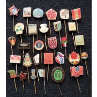 Значки иностранные. В основном страны социалистического лагеря. Многие тяжёлые. Сборный лот. Цена за один значок. (Е-4)