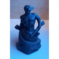 Стоять на смерть.Статуэтка .Сиьумин.