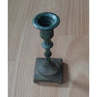Подсвечник старинный,литье,.бронза.