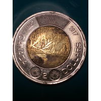 2 доллора Канада 2017 .. сияние ..