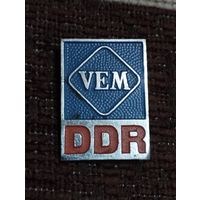 Знак VEM ( Завод электроприводов и машин) ГДР.