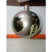 Ёлочная игрушка -  Шарик  ручная роспись  . СССР . С рубля