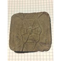 Старые женские пряжки.