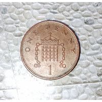 1 пенни 1999 года Великобритания. Королева Елизавета 2. Красивая родная патина!