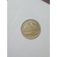 Египет 5 пиастров 1984 года .
