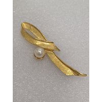 Все лоты с 1р.Изящная Брошь