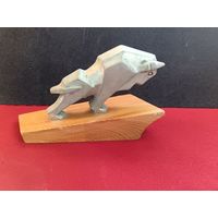 С рубля без мц. статуэтка "Зубр". 1.6кг. 22х13х7см.