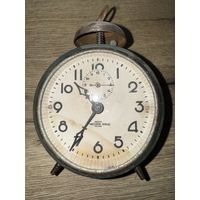 Будильник 2-й часовой завод.1951г. на ходу.