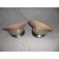 Фуражка офицерская 2 шт.С рубля.