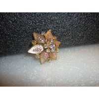 Старинная Чешская Брошь. Сатиновое стекло. Редкость