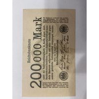 200000 марок