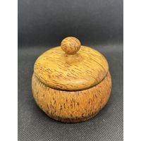 Шкатулка для украшений. Карельская береза