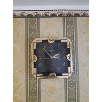 Часы настенные Delta