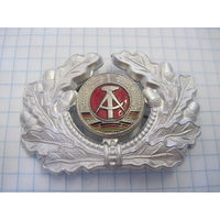 Кокарда ГДР с рубля!