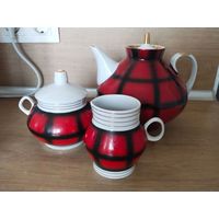 Комплект: чайник, молочник, сахарница