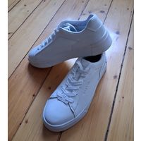 КЕДЫ -BUGATTI- р.43 (28 см)