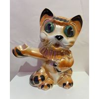 Фарфоровая статуэтка "Кот" ДФЗ автор Юков А. Г.