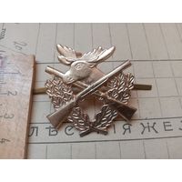 С РУБЛЯ! кокарда егеря СССР.