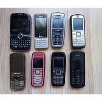 Кнопочные мобильные телефоны Nokia 8 штук