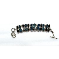 Браслет синий апатит и чёрный оникс.