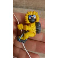 Человечек на веревке из киндерсюрприза