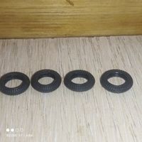 Комплект оригинальной резины Ваз 2108-09.СССР.Саратов.1:43.