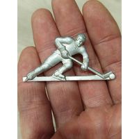 Хоккеист,не раскрашенный