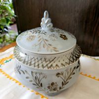 Шкатулка, ручная роспись. Кисловодский фарфор, винтаж.