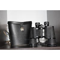 Бинокль "Revue" vergutete optik, 10x50, 88 mm, auf 1000 m, 4204, с чехлом и крышечками на линзы в комплекте.