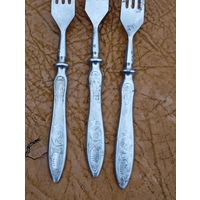 "Вилки столовые" 3шт редкие ссср "арт им кирова" "АГИТАЦИЯ- ГОЛУБЬ МИРА"!