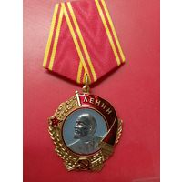 Копия" Ордена Ленина",высокого качества.Промзвено запаяно,Ленин на заклёпках .Позолота,посеребрение,эмаль. Не Китай.