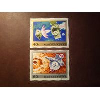 Венгрия 1974 г. Космические аппараты: Маринер-4 и Марс-2./23а/