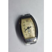 Часы звезда. С рубля без МЦ.