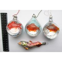 Все лоты с рубля.Елочные игрушки Рыбы ,разновидности,СССР.